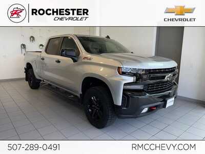 2019 Chevrolet 1500 Crew Cab, $29695. Photo 1