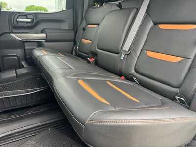 2021 GMC 1500 Crew Cab, $33695. Photo 7
