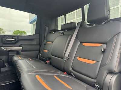 2021 GMC 1500 Crew Cab, $33695. Photo 8