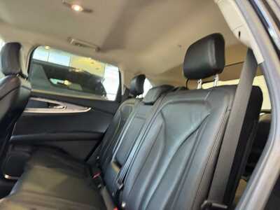 2021 Lincoln Nautilus, $21499. Photo 11