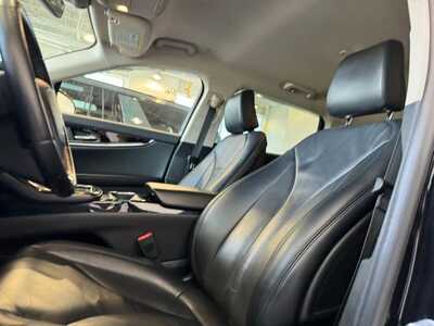 2021 Lincoln Nautilus, $21499. Photo 9