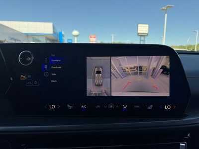 2026 Chevrolet Traverse, $41999. Photo 4