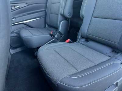 2026 Chevrolet Traverse, $41999. Photo 7