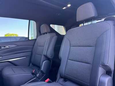 2026 Chevrolet Traverse, $41999. Photo 8