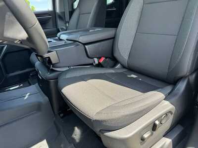 2026 Chevrolet 1500 Crew Cab, $52120. Photo 5