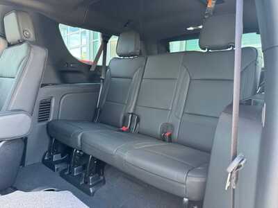 2026 Chevrolet Suburban, $95030.0. Photo 9