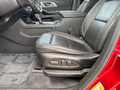 2023 Chevrolet Traverse, $33295. Photo 5