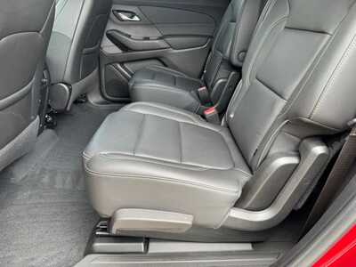 2023 Chevrolet Traverse, $33295. Photo 7