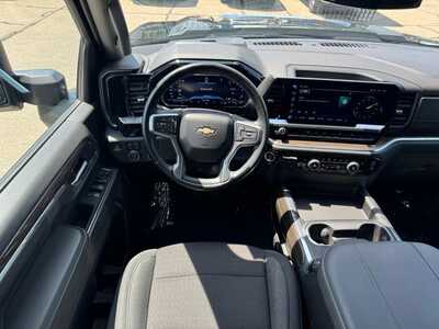 2024 Chevrolet 3500 Crew Cab, $55295. Photo 10