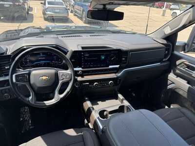 2024 Chevrolet 3500 Crew Cab, $55295. Photo 11