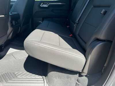 2026 Chevrolet 1500 Crew Cab, $65715. Photo 7