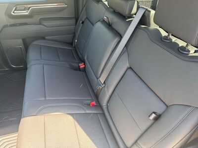 2026 Chevrolet 1500 Crew Cab, $65715. Photo 8
