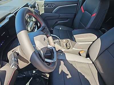 2026 Chevrolet Colorado Crew Cab, $46610. Photo 7