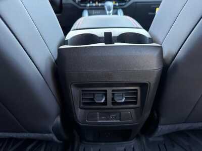 2026 Chevrolet Colorado Crew Cab, $44635.0. Photo 9