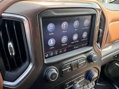 2022 Chevrolet 3500 Crew Cab, $58999. Photo 2