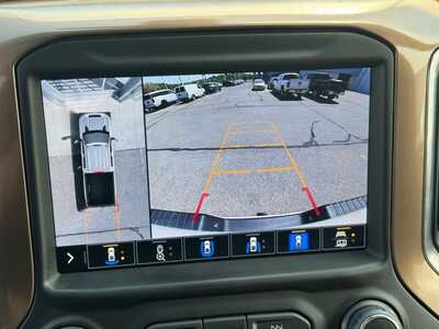 2022 Chevrolet 3500 Crew Cab, $58999. Photo 4
