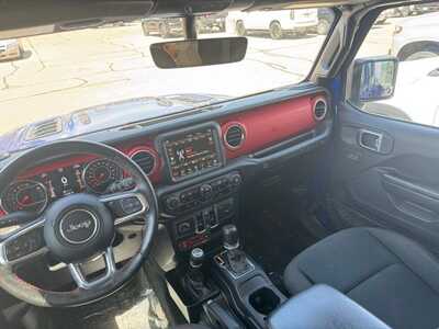 2020 Jeep Wrangler Unlimited, $23999. Photo 10