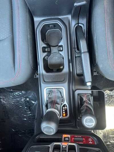 2020 Jeep Wrangler Unlimited, $23999. Photo 12