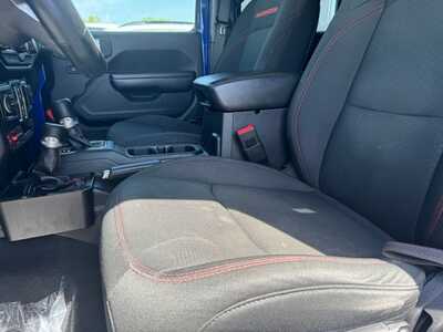 2020 Jeep Wrangler Unlimited, $23999. Photo 4
