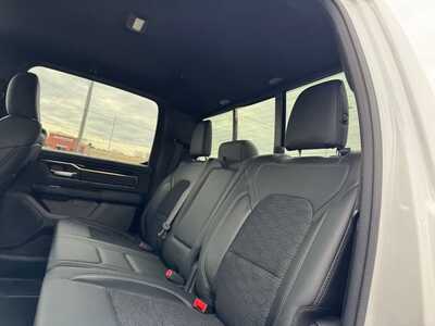 2020 RAM 1500 Crew Cab, $32999. Photo 11