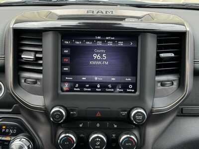 2020 RAM 1500 Crew Cab, $32999. Photo 3