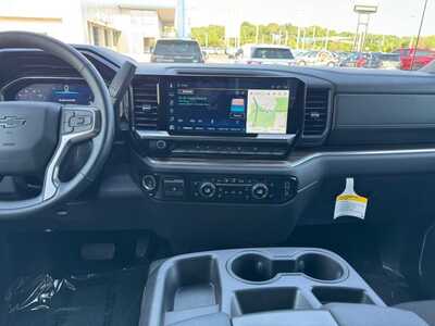 2023 Chevrolet 1500 Crew Cab, $42995. Photo 2