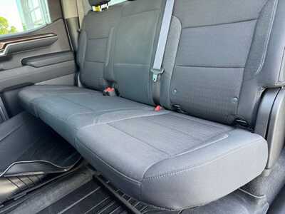 2023 Chevrolet 1500 Crew Cab, $42995. Photo 7