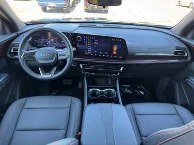 2024 Chevrolet Traverse, $41995. Photo 11