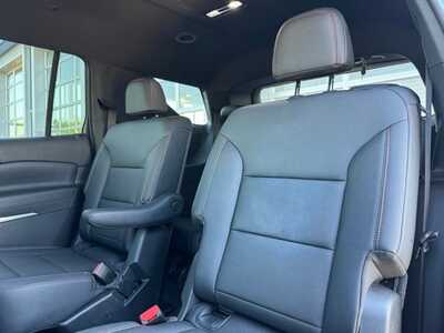 2024 Chevrolet Traverse, $41995. Photo 8