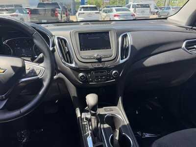 2024 Chevrolet Equinox, $20895. Photo 2