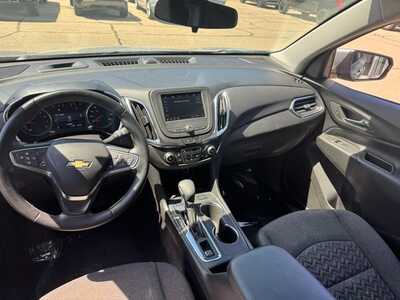 2024 Chevrolet Equinox, $20895. Photo 9
