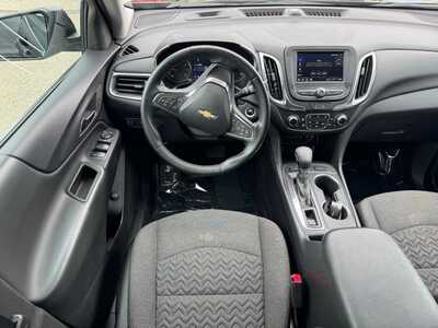 2024 Chevrolet Equinox, $21690. Photo 10