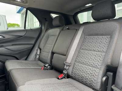2024 Chevrolet Equinox, $21690. Photo 8