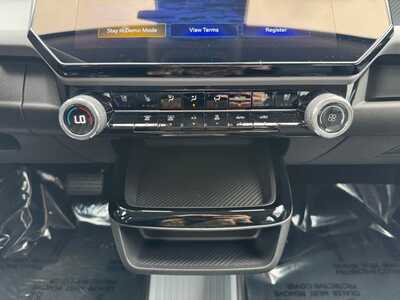 2027 Chevrolet Bolt EV, $33345.0. Photo 12