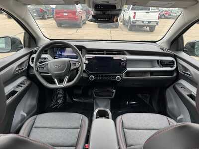 2027 Chevrolet Bolt EV, $33345.0. Photo 9