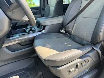 2026 Chevrolet 2500 Crew Cab, $84270.0. Photo 5