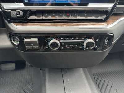 2026 Chevrolet 1500 Crew Cab, $51820. Photo 12