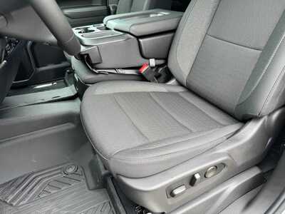 2026 Chevrolet 1500 Crew Cab, $51820. Photo 5