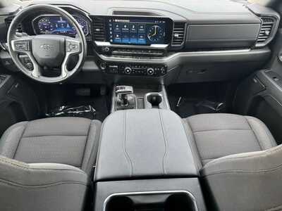 2024 Chevrolet 1500 Crew Cab, $53999. Photo 11