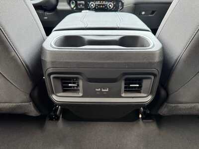 2024 Chevrolet 1500 Crew Cab, $53999. Photo 9