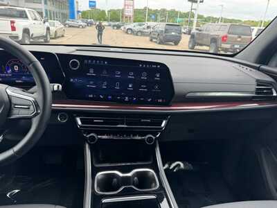 2024 Chevrolet Traverse, $44599. Photo 2