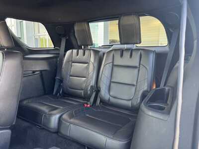 2018 Ford Explorer, $18795. Photo 9
