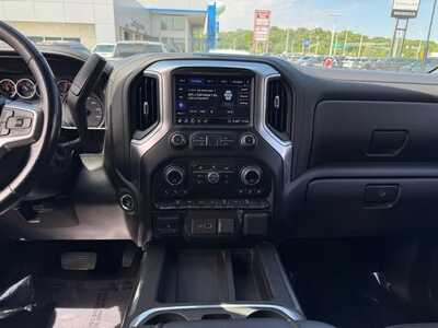 2020 Chevrolet 3500 Crew Cab, $47775. Photo 2