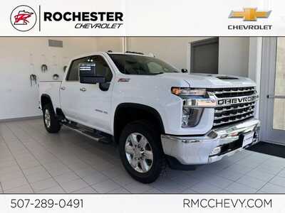2020 Chevrolet 3500 Crew Cab, $47775. Photo 1