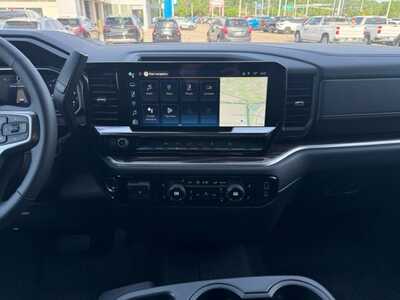 2026 Chevrolet 1500 Crew Cab, $52170.0. Photo 2