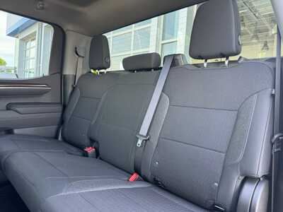 2026 Chevrolet 1500 Crew Cab, $52170.0. Photo 8