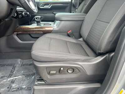 2024 GMC Sierra 1500, $46299. Photo 5