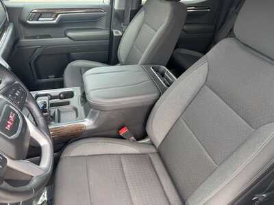 2024 GMC Sierra 1500, $46299. Photo 6
