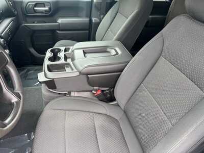 2020 Chevrolet 2500 Crew Cab, $33495. Photo 6