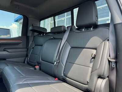 2023 GMC 1500 Crew Cab, $42895. Photo 8